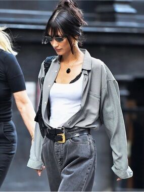 HM High-Rise Gray Jeans 4